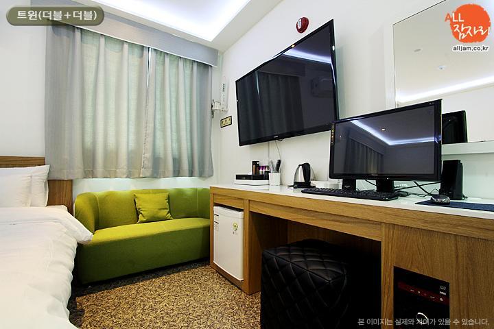 The Hotel Bon Σουγόν Δωμάτιο φωτογραφία