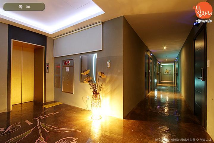 The Hotel Bon Σουγόν Εξωτερικό φωτογραφία