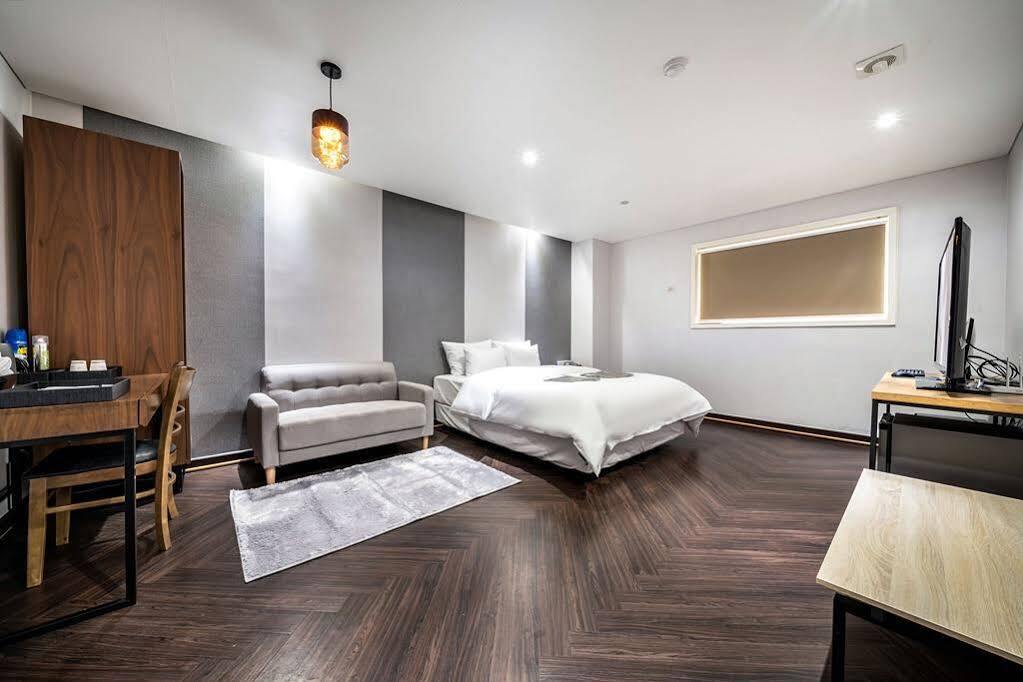 The Hotel Bon Σουγόν Εξωτερικό φωτογραφία